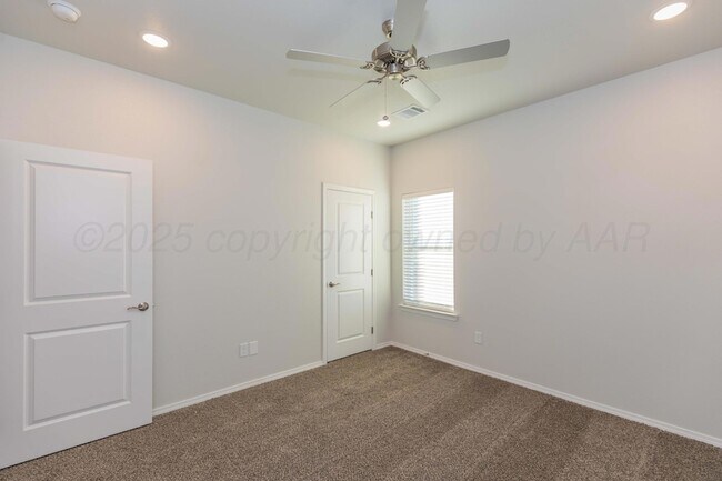 Building Photo - 7602 Beck Dr