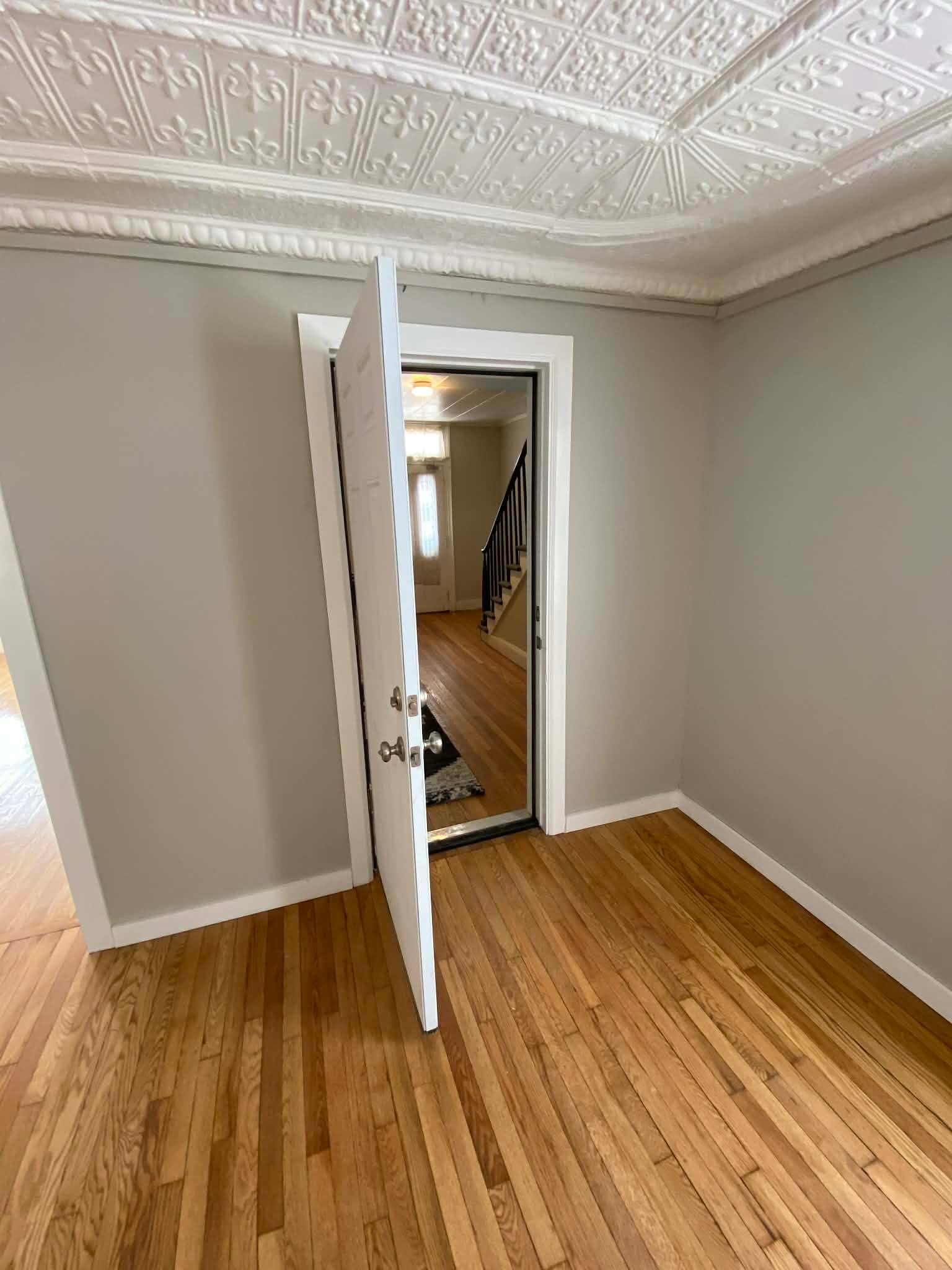 Building Photo - 2127 2nd Ave