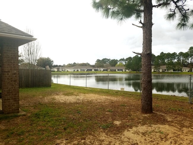 Building Photo - 9708 Brookstone Way