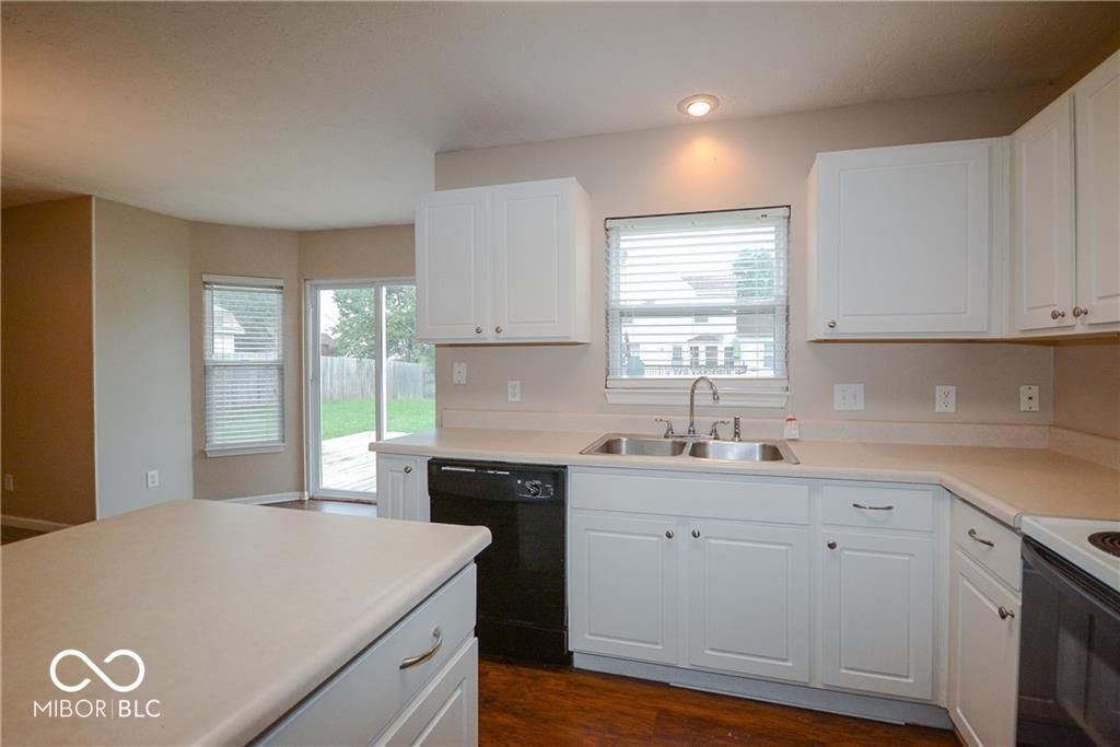 Building Photo - 4327 Mahogany Dr