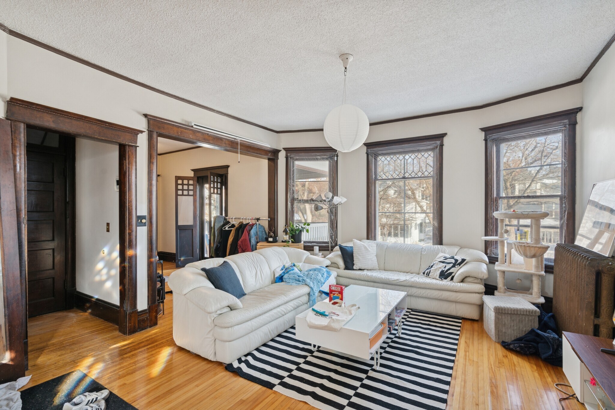 Building Photo - 2120 Emerson Ave S