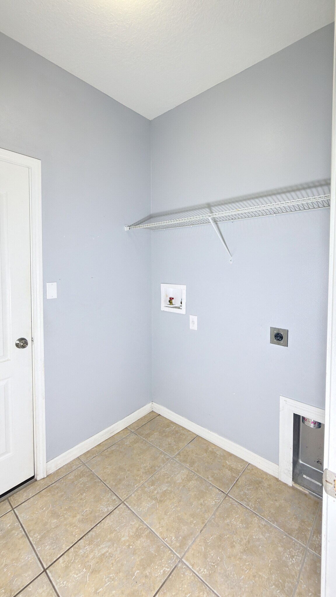 Building Photo - 4093 Shade Tree Ln