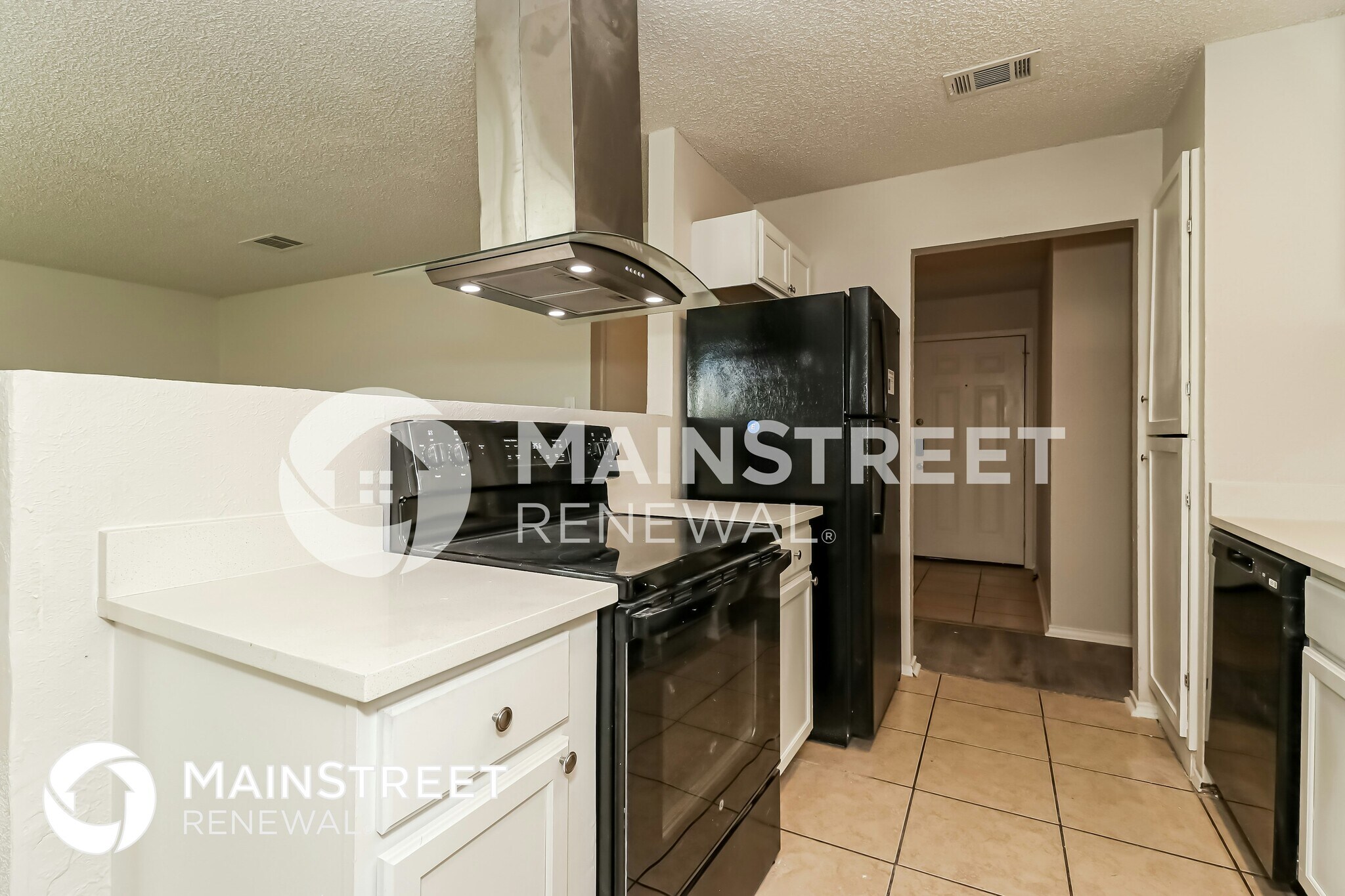 Building Photo - 3904 Royal Crest Dr