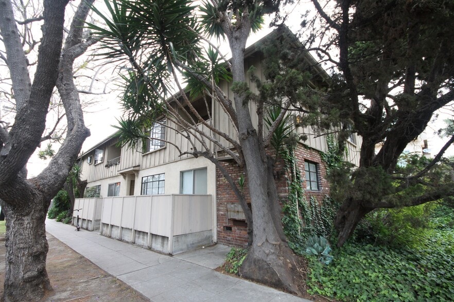 Our 5 Unit Building - 11061 Missouri Ave