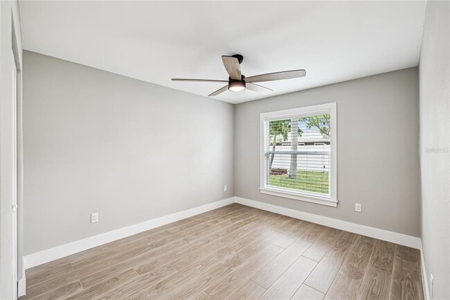 Building Photo - 3800 Bayshore Blvd NE