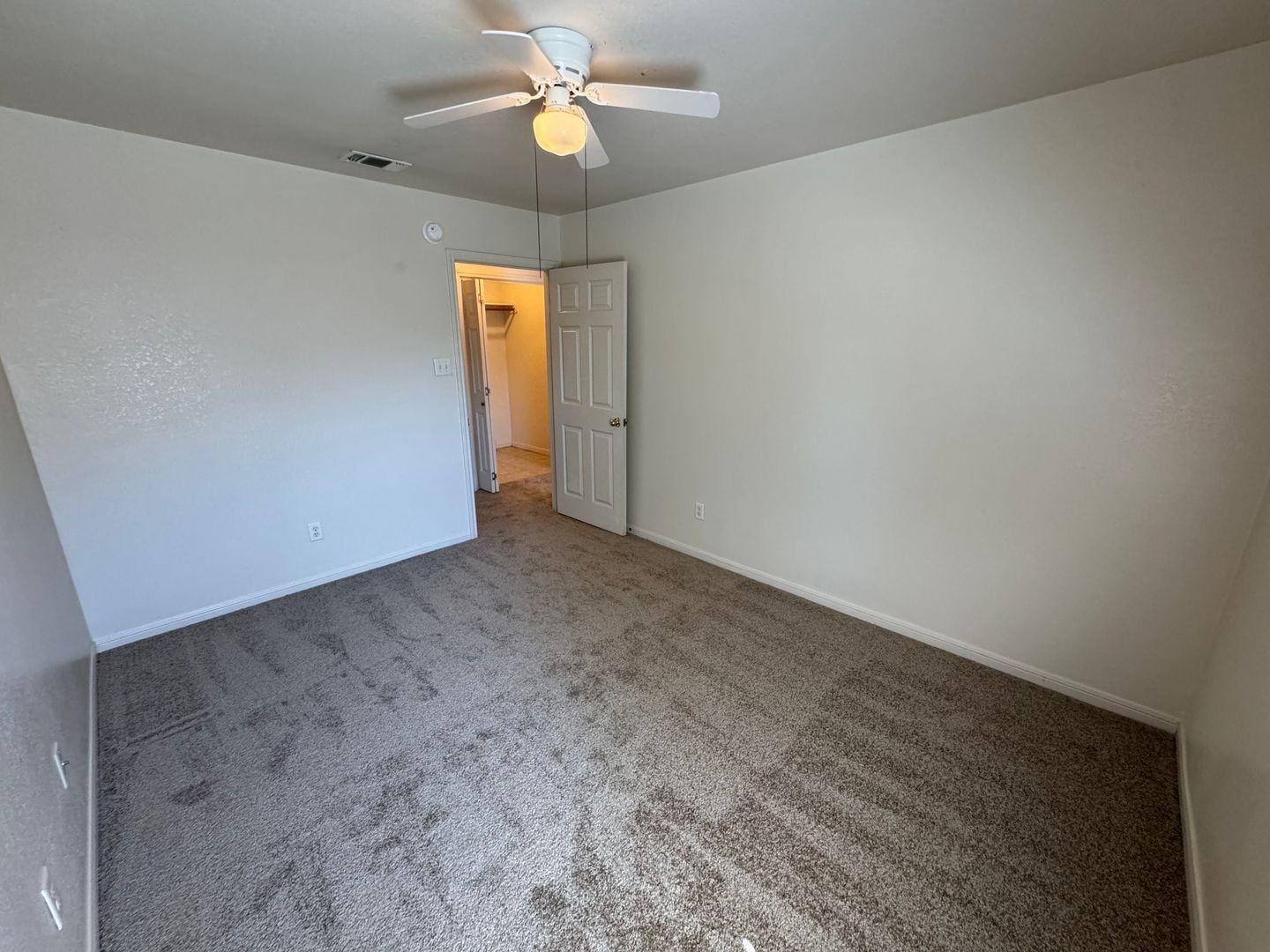 Building Photo - 1508 Nicholas Cir