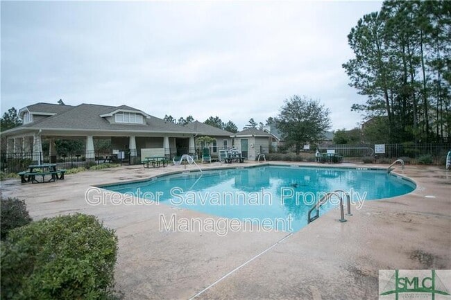 Building Photo - 209 Foxbury Square