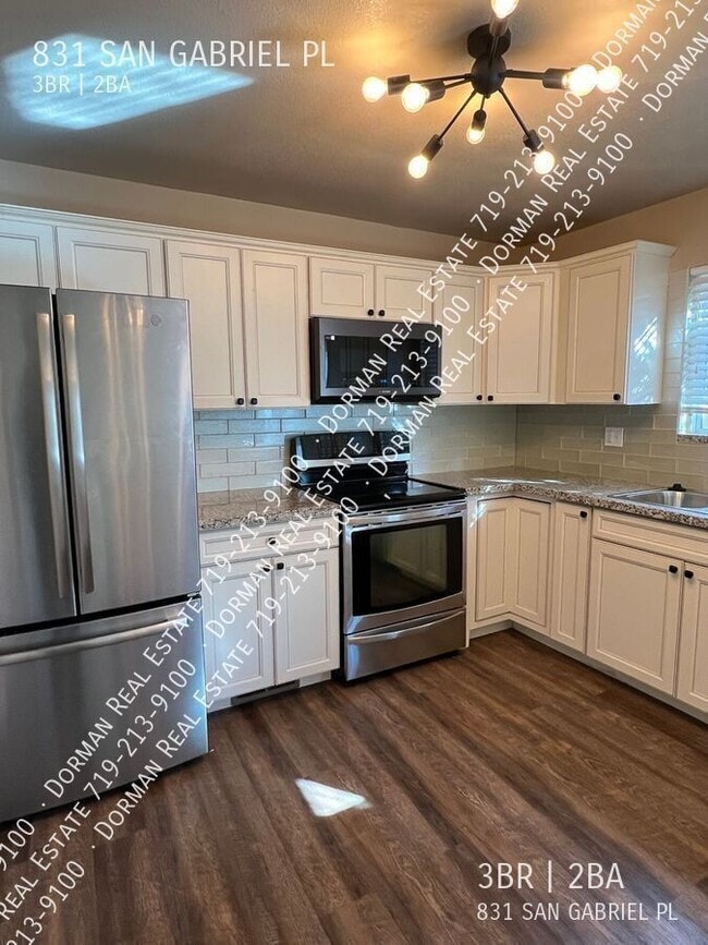 Building Photo - 831 San Gabriel Pl