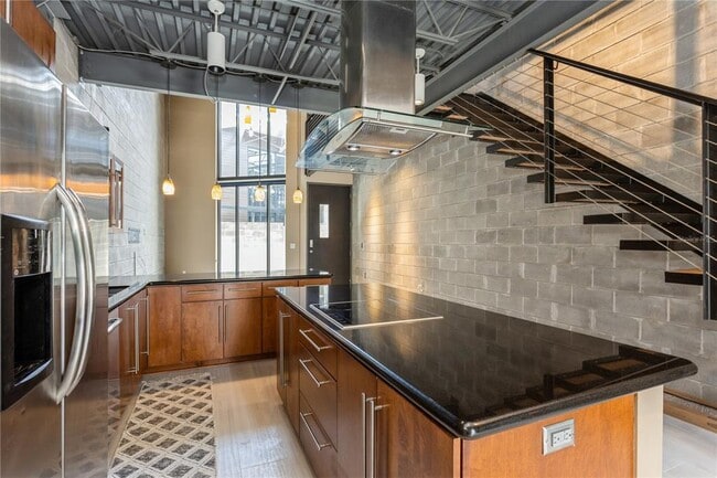 Building Photo - 217 N 12th St