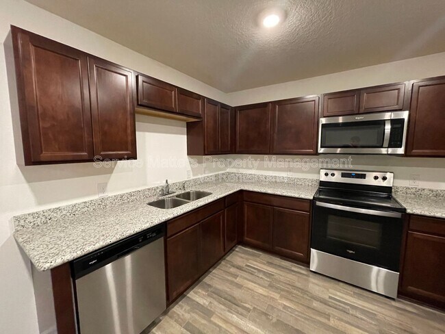 Building Photo - 4356 Jitterbug St