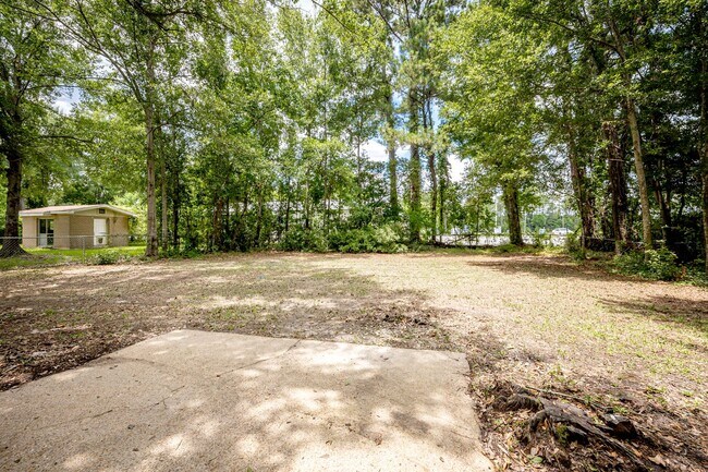 Building Photo - Charming Home in the Heart of Ocean Springs!