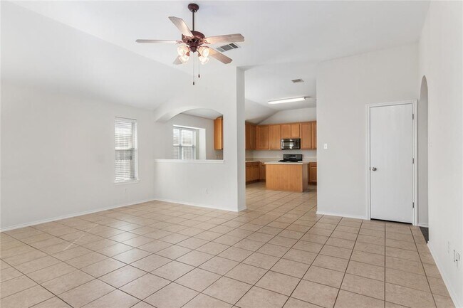 Building Photo - 1117 Alexandria Way