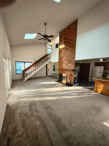 Building Photo - 412 Indian Ave