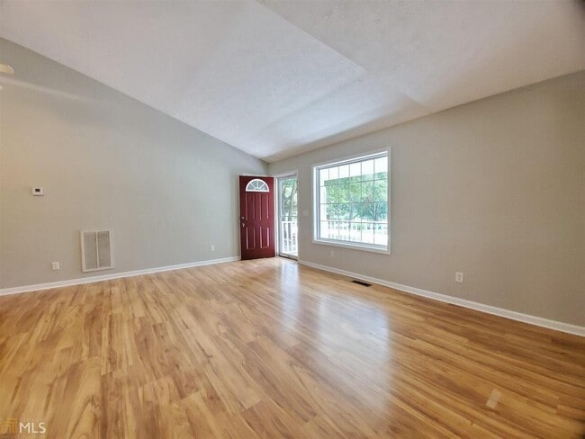 Building Photo - 124 Westwood Rd