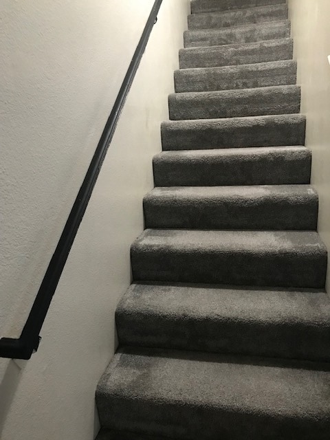 Building Photo - 486 Serento Cir