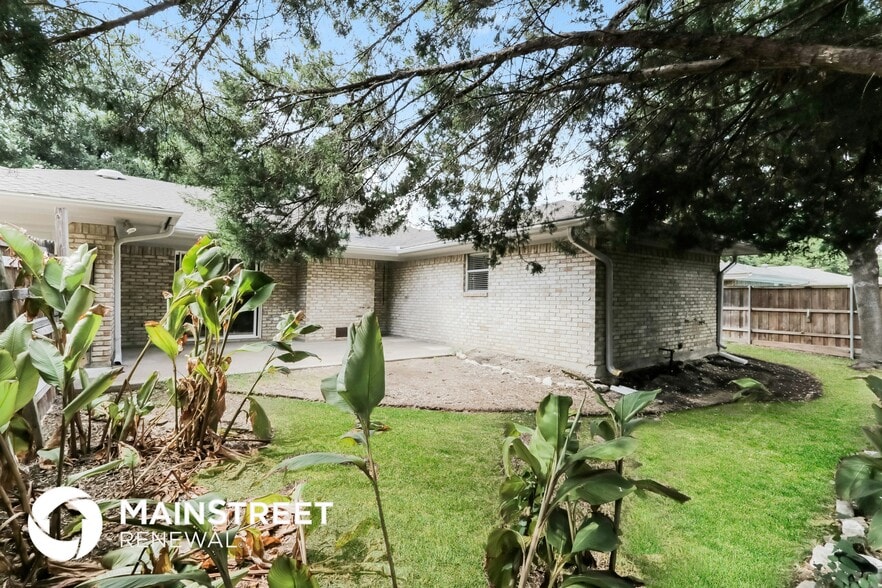 Building Photo - 1608 Cloister Way