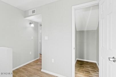Building Photo - 3704 Keltner Ave