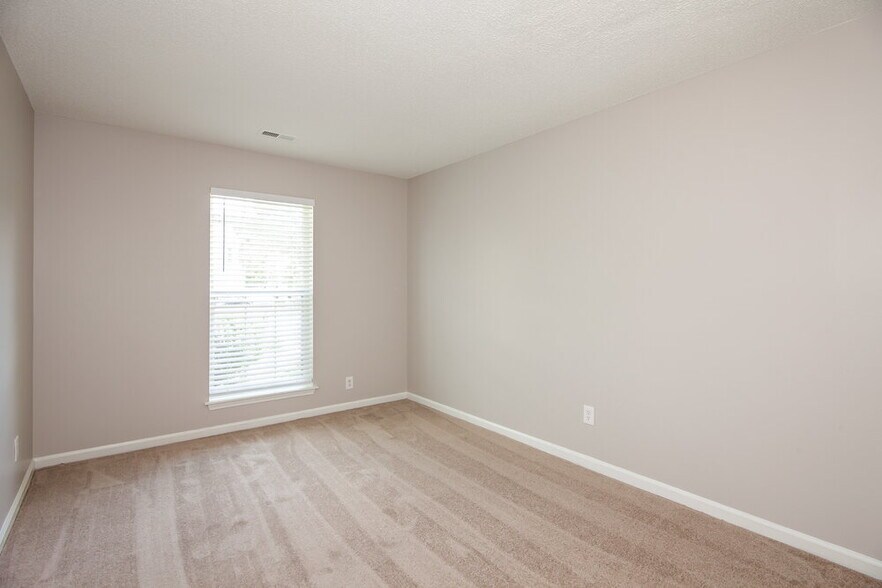 Building Photo - 8411 Galena View Dr