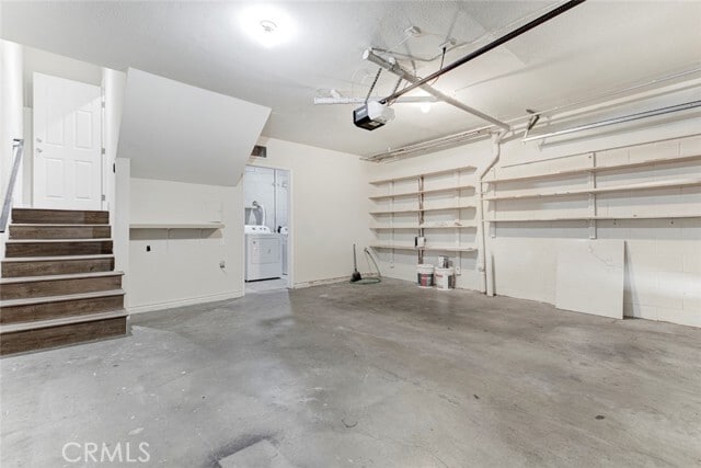 Building Photo - 7409 Woodman Ave