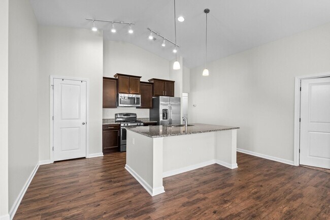Building Photo - 4451 Livorn Loop