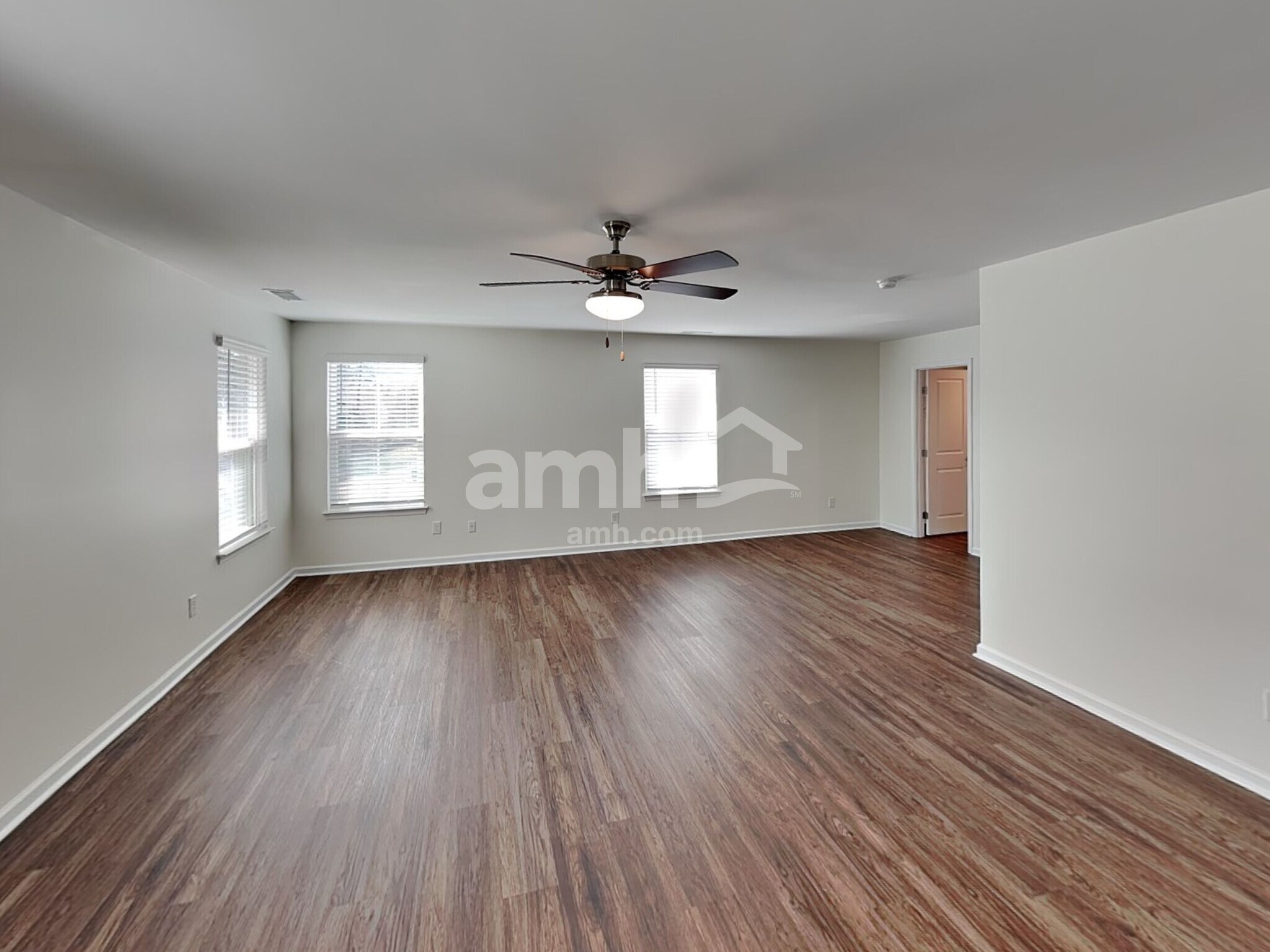 Building Photo - 5034 Twin River Dr