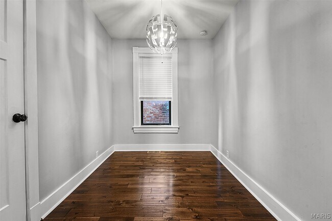 Building Photo - 4629 Washington Ave
