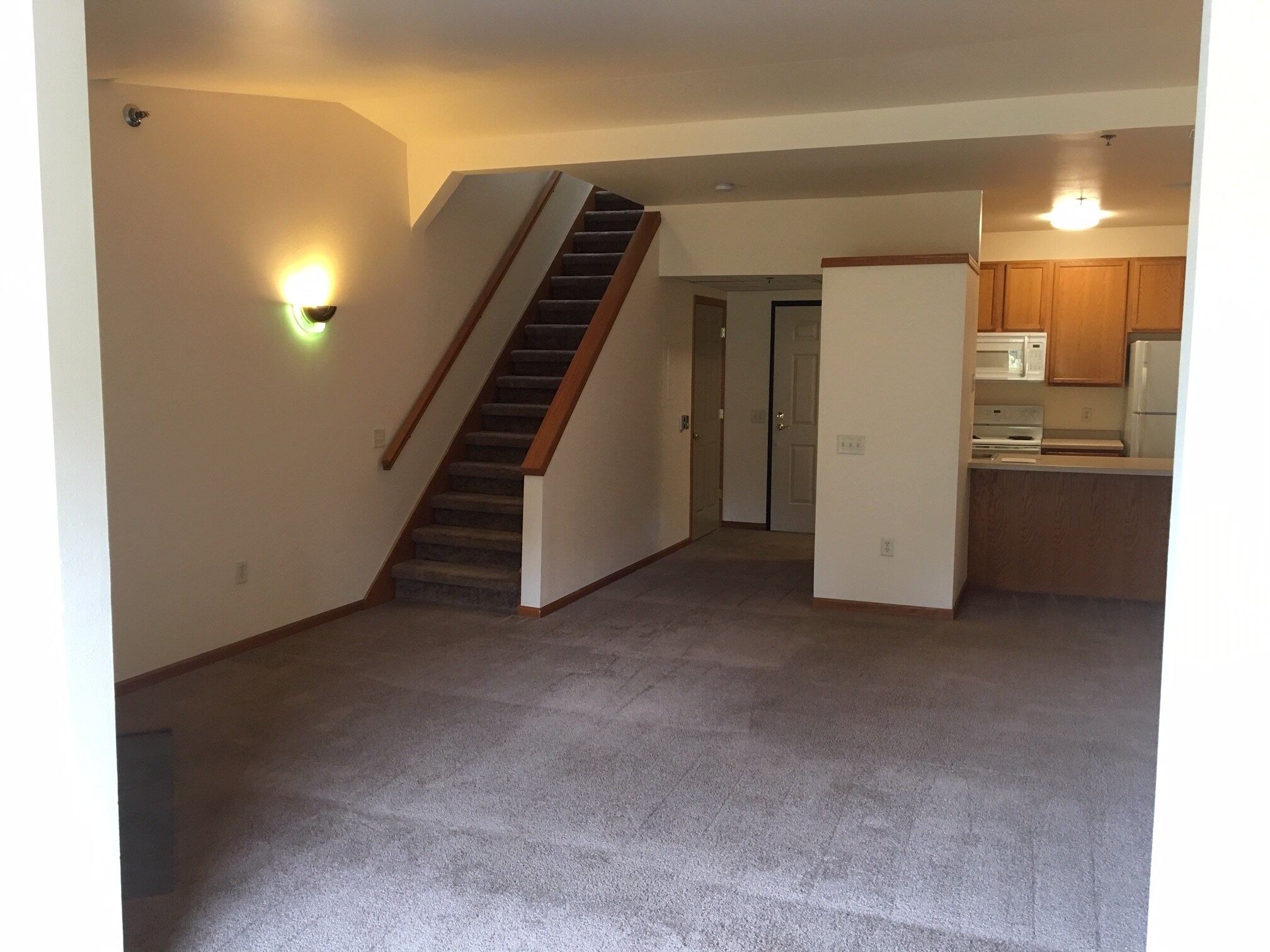 Building Photo - 6645 Scattergood Ln