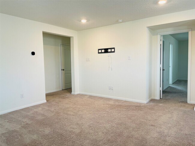 Building Photo - 4830 Lucky Fawn Ln