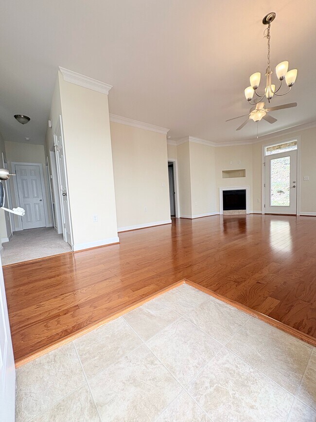 Building Photo - 62 Windgate Cir