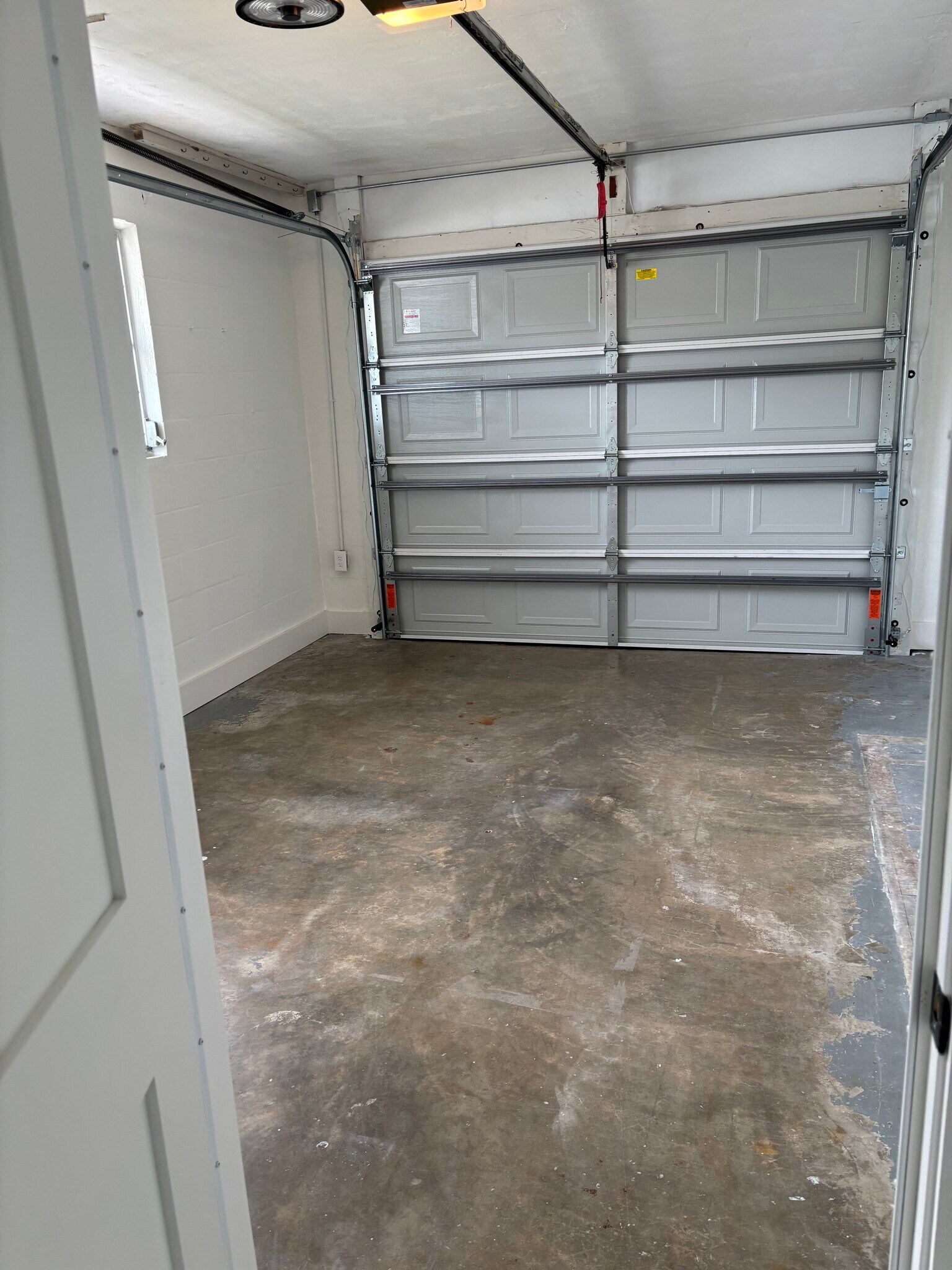 Single Car Garage - 6716 Arroyo Dr