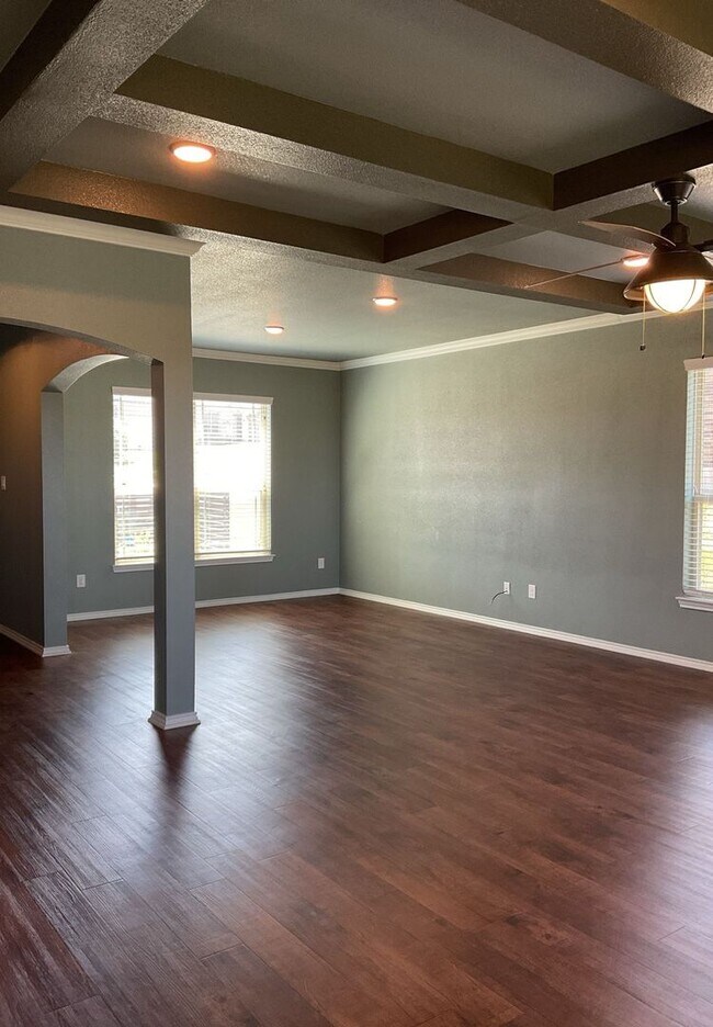 Building Photo - COMING SOON!