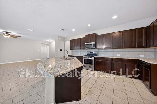 Building Photo - 8710 Fischer Falls