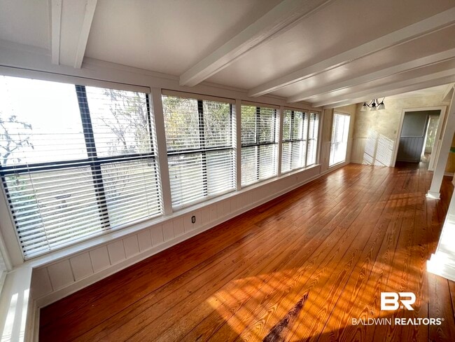 Building Photo - 6621 Purvis Rd