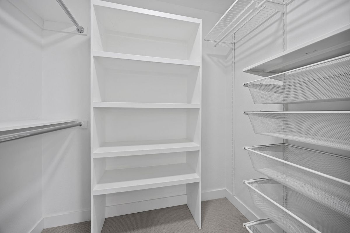 Building Photo - 1317 Jackson St