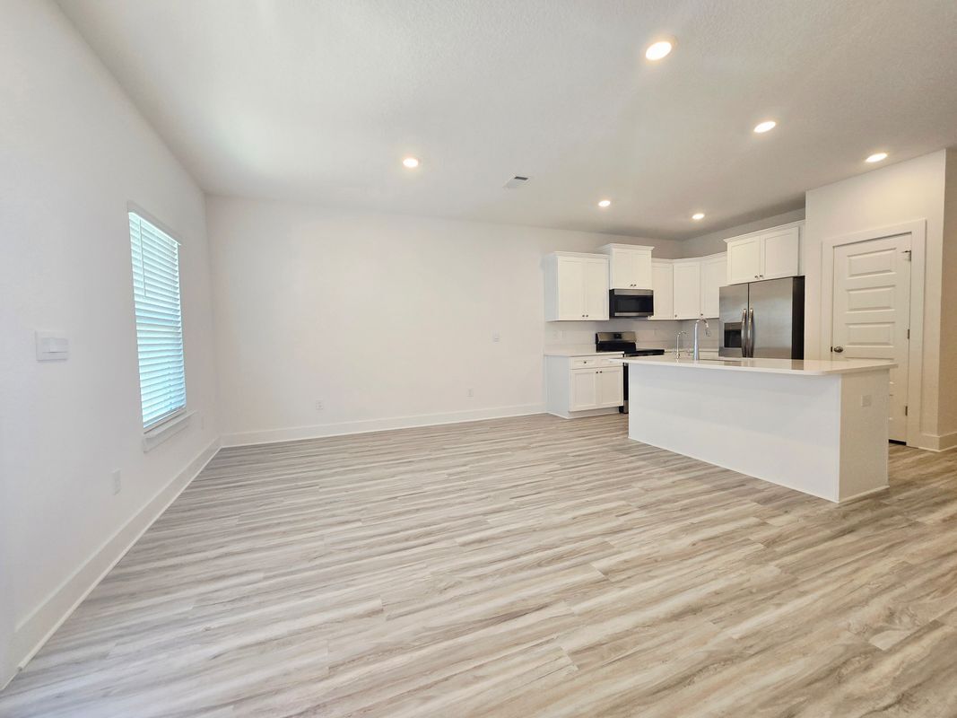Building Photo - 264 Salt Creek Lane