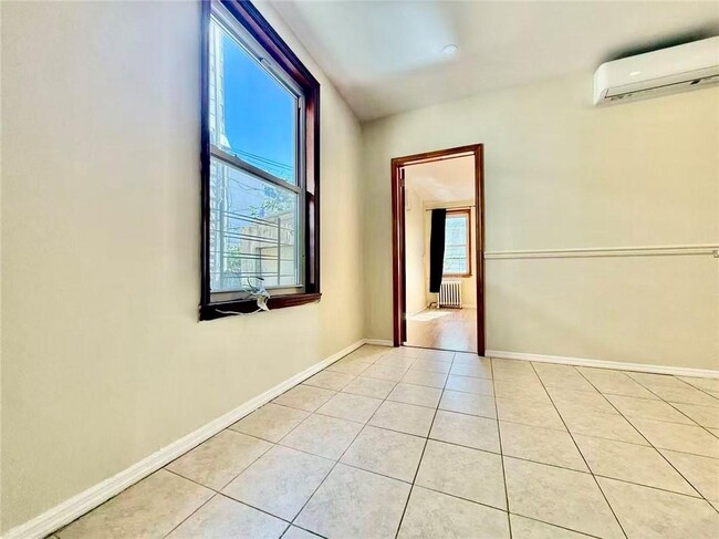 Building Photo - 2066 62nd St