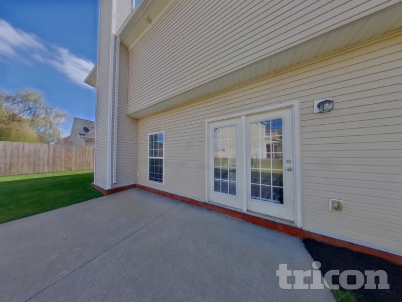 Building Photo - 2013 Fiona Way