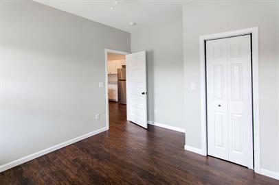 Building Photo - 23 Michigan Ln