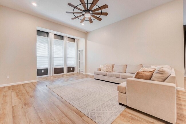 Building Photo - 3716 Field Coast Ln