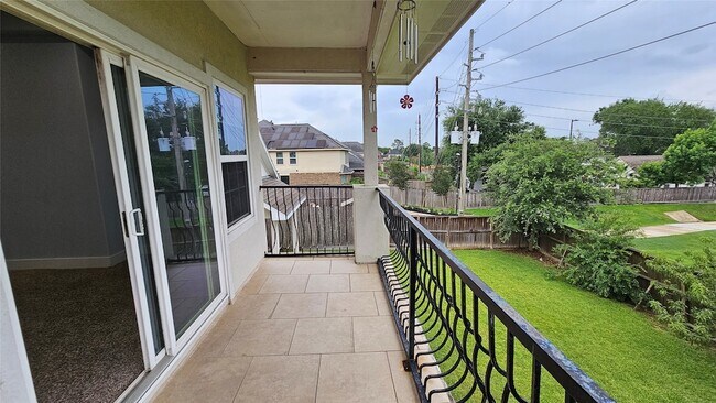 Building Photo - 3715 Aldridge Dr