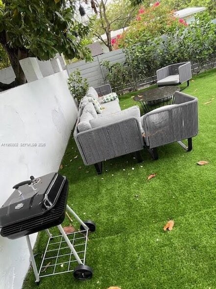 Building Photo - 270 NW 41st St