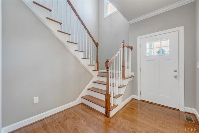 Building Photo - 1021 Lochwood Hl Dr