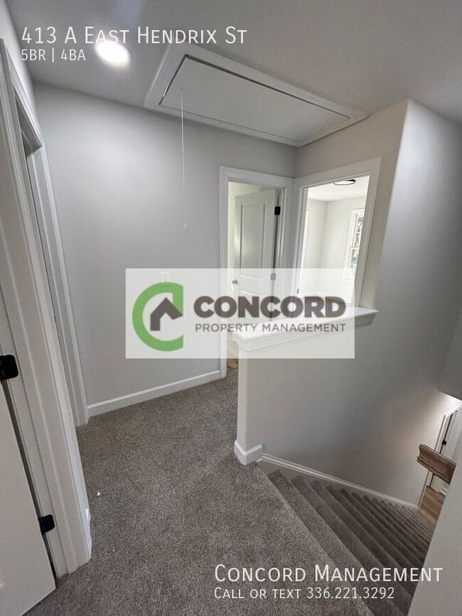 Building Photo - 413 E Hendrix St