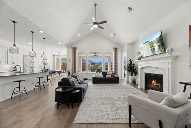 Building Photo - 1707 Brea Rdg Trl