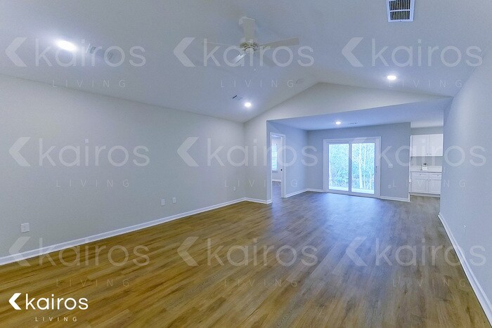 Building Photo - 148 Cottage Grove Rd