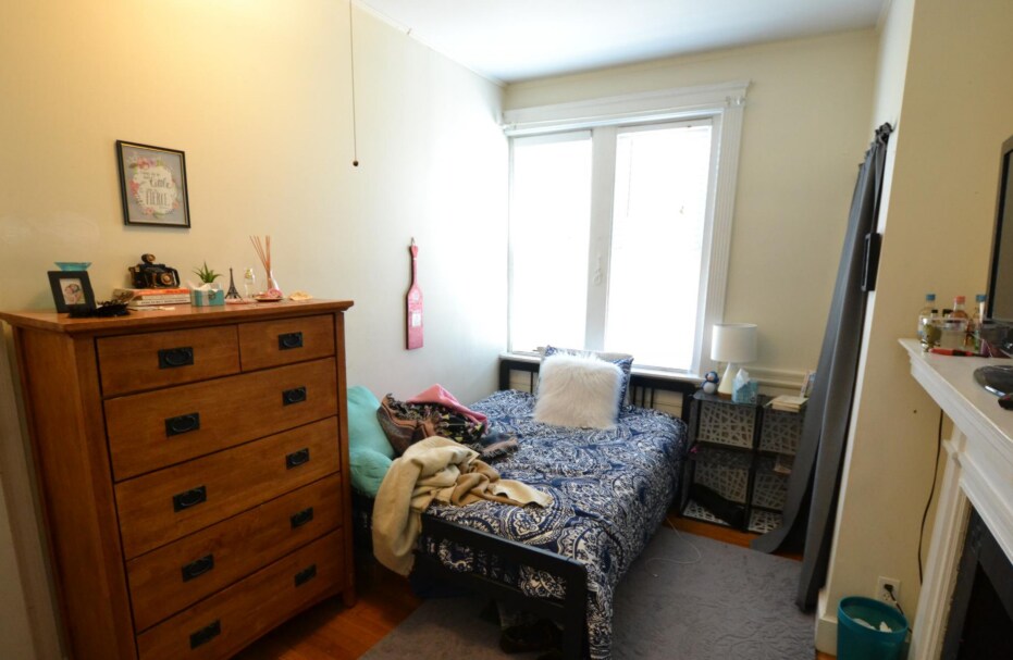 Building Photo - 316 Saint Paul St