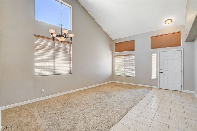 Building Photo - 688 Emerald City Ave