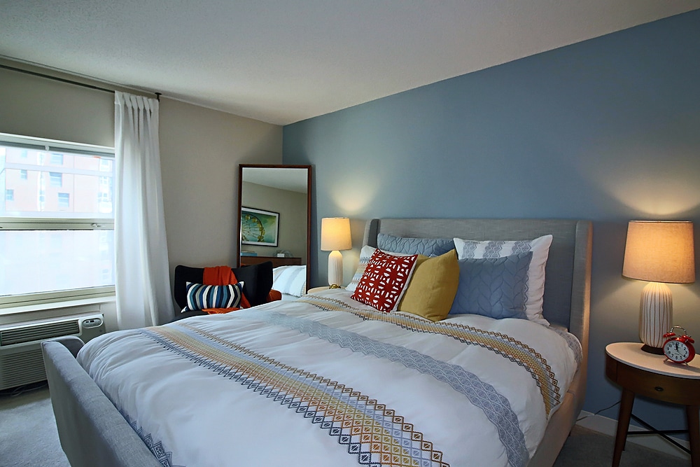 Building Photo - 38 W Chestnut St