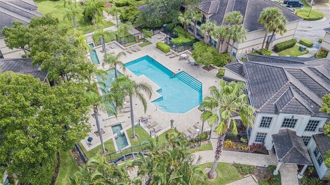 Building Photo - 845 Normandy Trace Rd