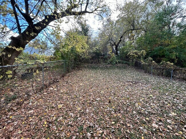 Building Photo - 15907 Knight